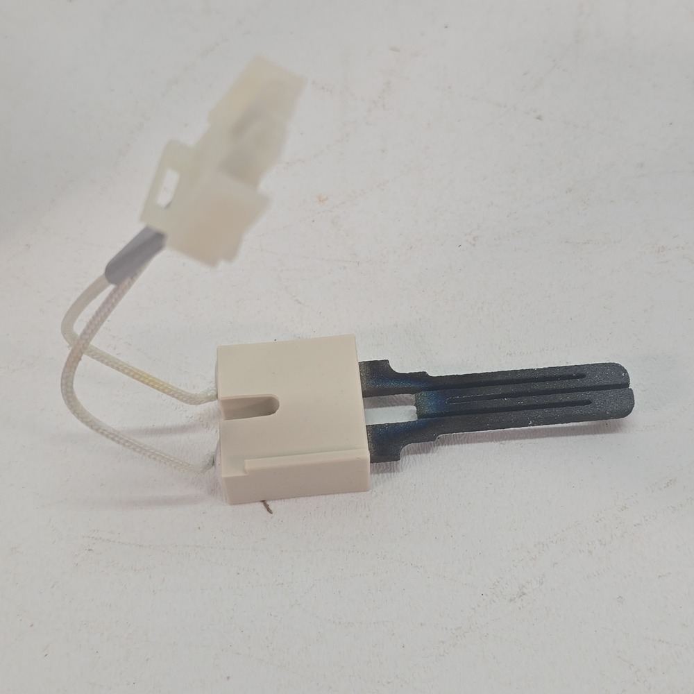 Trane American Standard‎ OEM 120V Silicon Carbide Igniter IGN00054